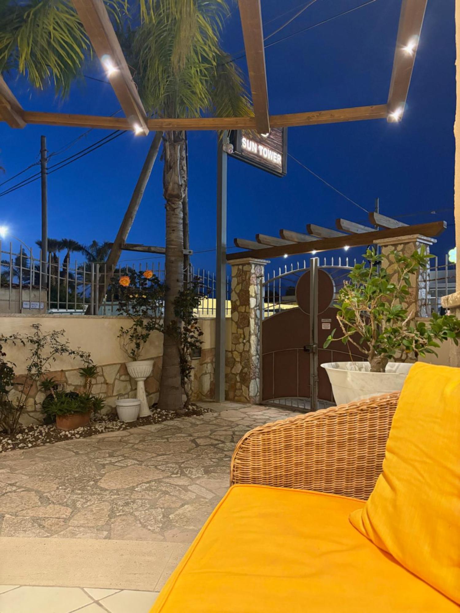Sun Tower Beach Apartments Mazara del Vallo Exterior photo